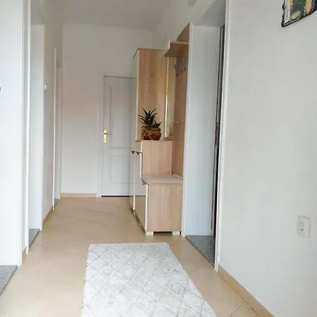 Apartment Apartman Jelena